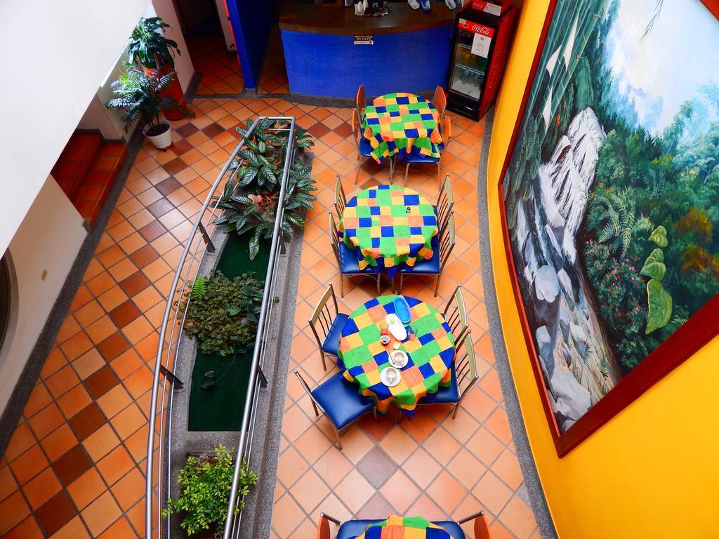 Hotel Castillo Real Armenia  Eksteriør bilde