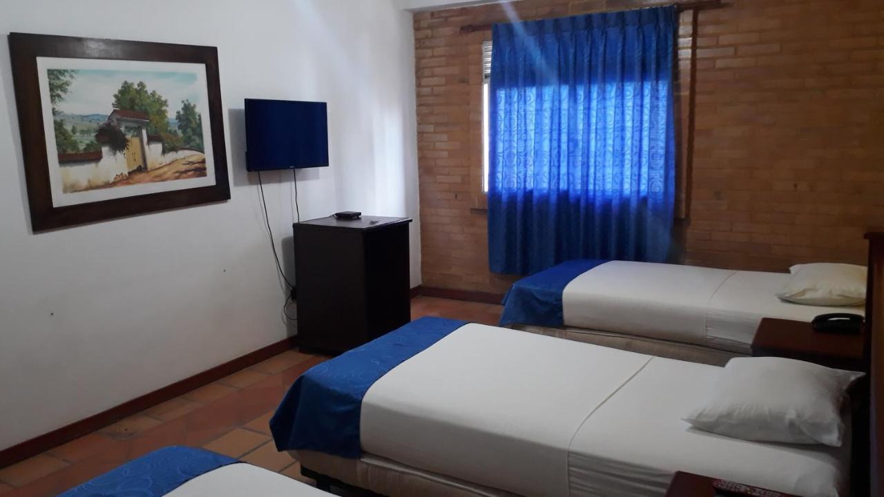 Hotel Castillo Real Armenia  Eksteriør bilde